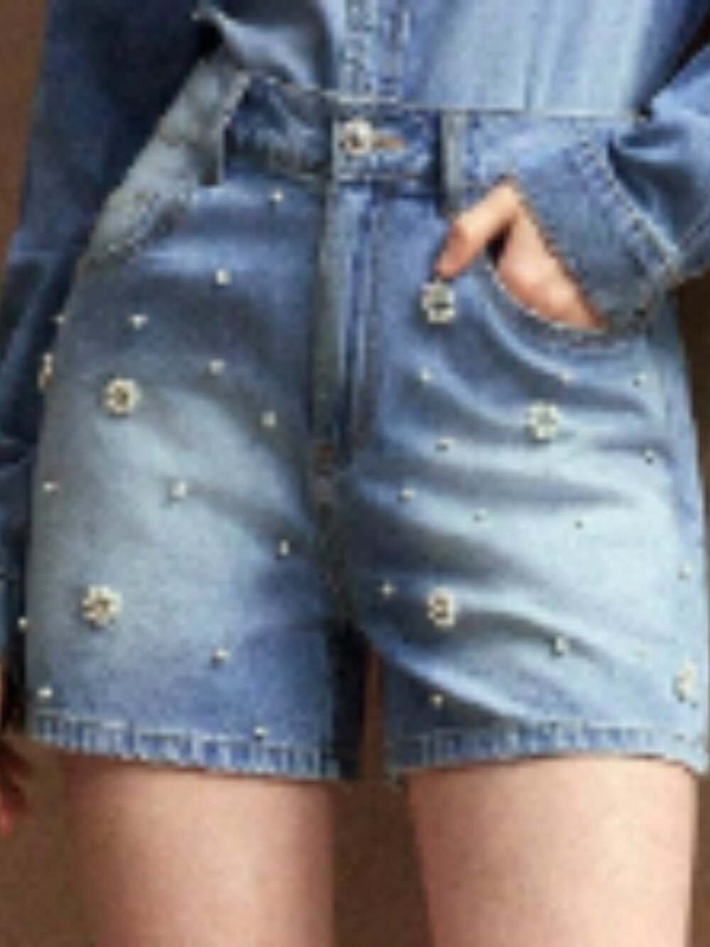 NEW SS2026 Embellished Pearl Denim Jeans Shorts Large - 10